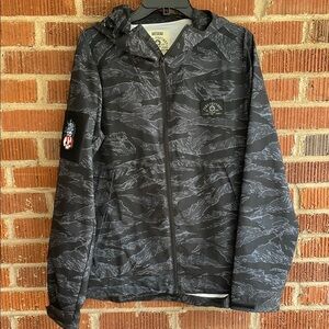 Men's Zero Foxtrot Tac Breaker Jacket Black Camo Size Medium